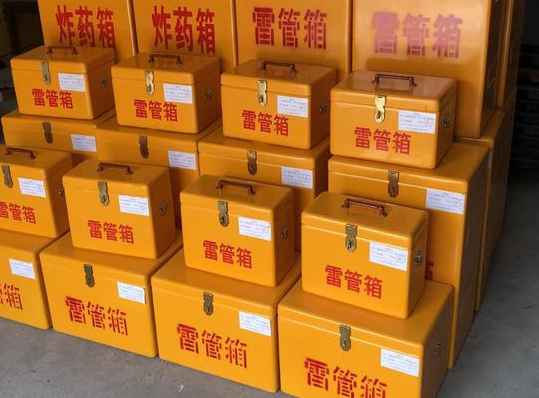 皋兰玻璃钢雷管箱的使用寿命一般是多少？